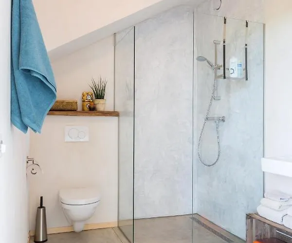 Bed and Breakfast De Nieuwe Warande Τίλμπουργκ